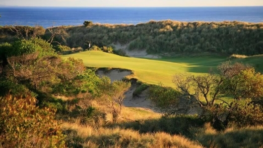 Barnbougle Dunes by Gary Lisbon